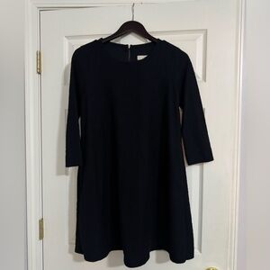 Loft size small 3/4 length sleeve.